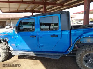 2021 Jeep Gladiator Rubicon with VIN 1C6JJTBGXML516164, listed as a IAAI auction lot 41837544 with 48,197 mi miles. Bid and sale history available at carsss.com. Image 13.