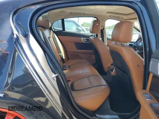 2012 Jaguar XF Portfolio with VIN SAJWA0HB4CLS35664, listed as a Copart auction lot 53427265 with 98,731 mi miles and Salvage Title. Bid and sale history available at carsss.com. Image 10.