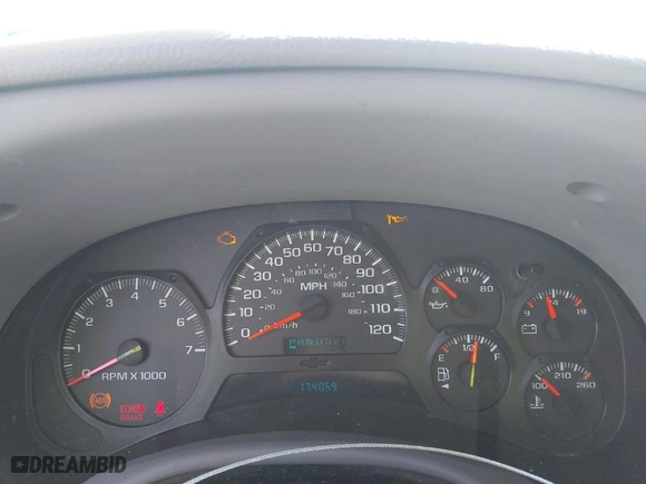 2005 Chevrolet TrailBlazer LT with VIN 1GNDT13S452329864, listed as a IAAI auction lot 41707399 with NaN miles. Bid and sale history available at carsss.com. Image 7.