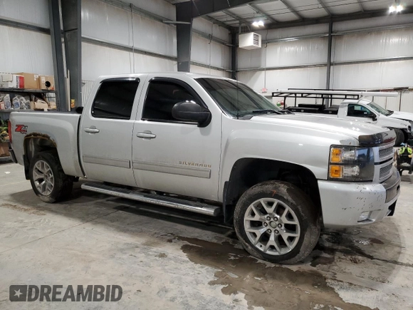 2012 Chevrolet Silverado 1500 LT with VIN 3GCPKSE72CG200369, listed as a Copart auction lot 48108045 with 245,934 mi miles and Salvage Title. Bid and sale history available at DreamBid. Image 4.