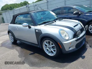 2007 MINI Convertible S with VIN WMWRH33597TJ43981, listed as a IAAI auction lot 42626239 with 78,629 mi miles and . Bid and sale history available at DreamBid. Image 1.