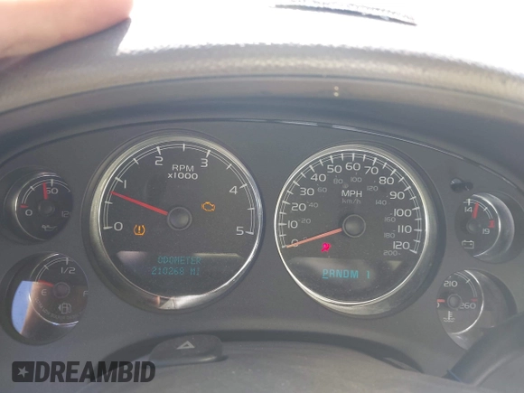 2007 GMC Sierra 2500HD SLT z VIN 1GTHK29667E565320, wystawiony jako IAAI lot #42128165 z przebiegiem 210 268 mil mil oraz . Historia ofert i sprzedaży dostępna na DreamBid. Obrazek 7.