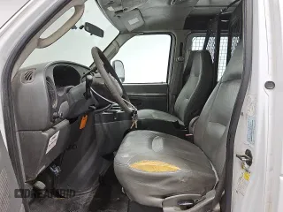 2008 Ford Econoline Cargo Commercial with VIN 1FTNS24L68DA01657, listed as a Copart auction lot 84043584 with 349,826 mi miles and Clean Title. Bid and sale history available at DreamBid. Image 7.