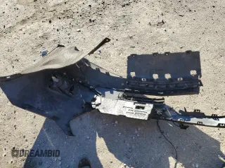 2020 Chevrolet Traverse LT Cloth z VIN 1GNERGKW0LJ238992, wystawiony jako Copart lot #82382453 z przebiegiem Nie podano mil oraz Szkoda całkowita • Salvage title. Historia ofert i sprzedaży dostępna na DreamBid. Obrazek 15.