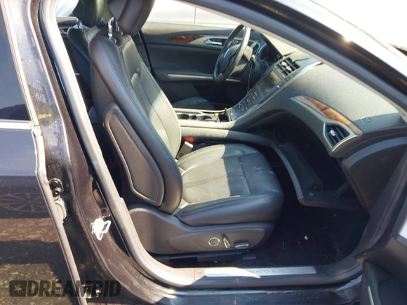 2014 Lincoln MKZ Hybrid with VIN 3LN6L2LU5ER815261, listed as a IAAI auction lot 42224030 with 107,866 mi miles and . Bid and sale history available at DreamBid. Image 5.