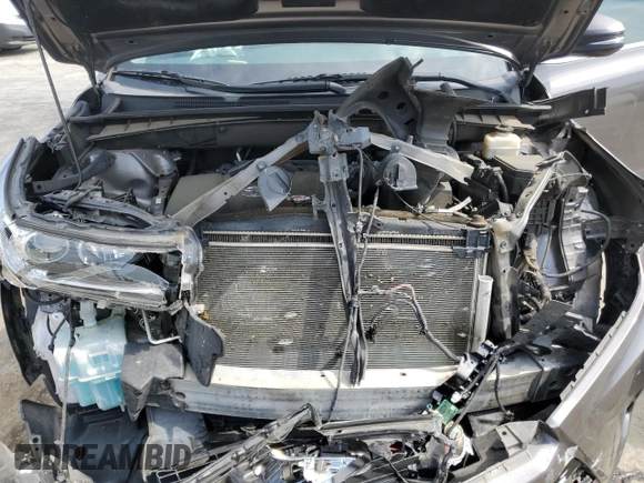 2018 Toyota Highlander SE with VIN 5TDKZRFH6JS543870, listed as a Copart auction lot 71250184 with 88,991 mi miles and Salvage title. Bid and sale history available at DreamBid. Image 14.