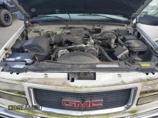 1997 GMC Yukon with VIN 1GKEK13R5VJ762200, listed as a Copart auction lot 47579745 with 165,573 mi miles and Clean Title. Bid and sale history available at carsss.com. Image 12.