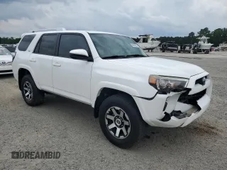 2017 Toyota 4Runner SR5 z VIN JTEBU5JR9H5424696, wystawiony jako Copart lot #58629325 z przebiegiem 154 702 mil mil oraz Szkoda całkowita • Salvage title. Historia ofert i sprzedaży dostępna na DreamBid. Obrazek 4.