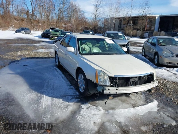 2009 Cadillac DTS w/1SA with VIN 1G6KD57Y89U122989, listed as a IAAI auction lot 41562264 with 1 mi miles. Bid and sale history available at carsss.com. Image 1.