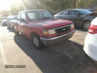 1995 Ford Ranger XL with VIN 1FTCR14A5SPA95354, listed as a IAAI auction lot 41986841 with 269,669 mi miles. Bid and sale history available at carsss.com. Image 1.