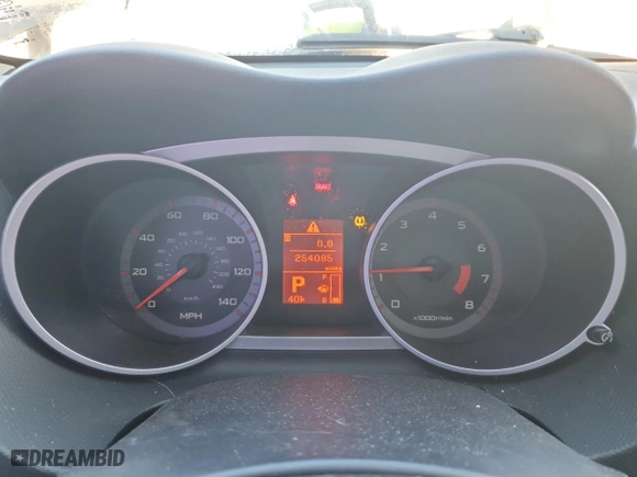 2008 Mitsubishi Outlander XLS with VIN JA4MT41X38Z008705, listed as a Copart auction lot 86807564 with 254,085 mi miles and Salvage Title. Bid and sale history available at carsss.com. Image 9.