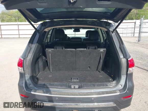 2014 Nissan Pathfinder S with VIN 5N1AR2MM0EC716000, listed as a IAAI auction lot 42182293 with 196,728 mi miles and . Bid and sale history available at DreamBid. Image 17.