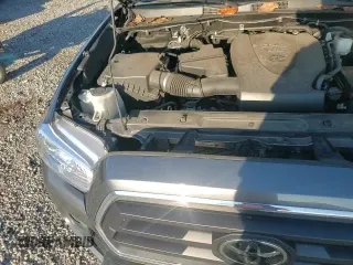 2022 Toyota Tacoma SR5 with VIN 3TMAZ5CN9NM160431, listed as a Copart auction lot 81102805 with 38,706 mi miles and Salvage title. Bid and sale history available at DreamBid. Image 15.
