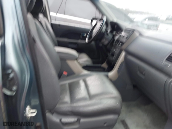 2008 Honda Pilot EX-L with VIN 5FNYF285X8B007693, listed as a IAAI auction lot 41802234 with 187,338 mi miles. Bid and sale history available at carsss.com. Image 5.