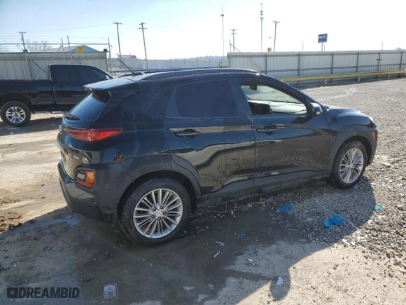 2021 Hyundai Kona SEL with VIN KM8K2CAA5MU617593, listed as a Copart auction lot 45023555 with 61,976 mi miles and Non Repairable. Bid and sale history available at carsss.com. Image 3.