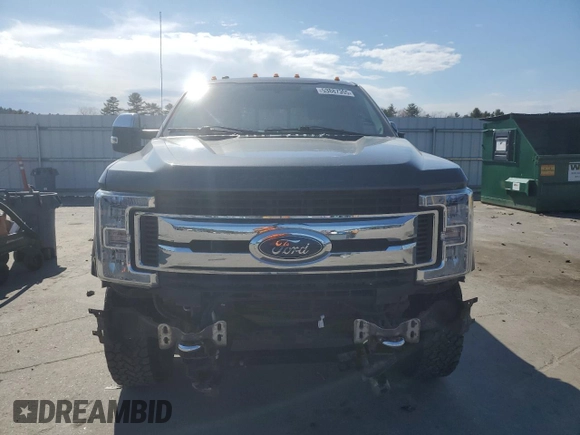 2018 Ford F-250 XL z VIN 1FT7X2B61JEB87132, wystawiony jako Copart lot #53887355 z przebiegiem 90 831 mil mil oraz Szkoda całkowita • Salvage title. Historia ofert i sprzedaży dostępna na DreamBid. Obrazek 5.