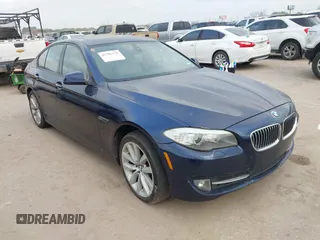 2011 BMW 5 Series 535i z VIN WBAFR7C57BC806738, wystawiony jako IAAI lot #41785179 z przebiegiem 177 167 mil mil oraz . Historia ofert i sprzedaży dostępna na DreamBid. Obrazek 1.