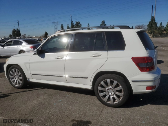 2012 Mercedes-Benz GLK-Class GLK 350 with VIN WDCGG8HB5CF744851, listed as a Copart auction lot 46956515 with 238,503 mi miles and Clean Title. Bid and sale history available at carsss.com. Image 2.