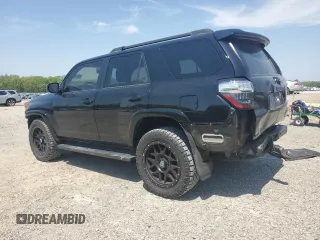 2018 Toyota 4Runner SR5 with VIN JTEBU5JR3J5517980, listed as a Copart auction lot 52651355 with 170,335 mi miles and Salvage Title. Bid and sale history available at carsss.com. Image 2.