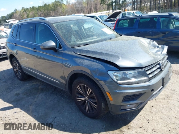 2018 Volkswagen Tiguan SEL with VIN 3VV3B7AX5JM036164, listed as a IAAI auction lot 41876403 with 108,269 mi miles and . Bid and sale history available at DreamBid. Image 1.