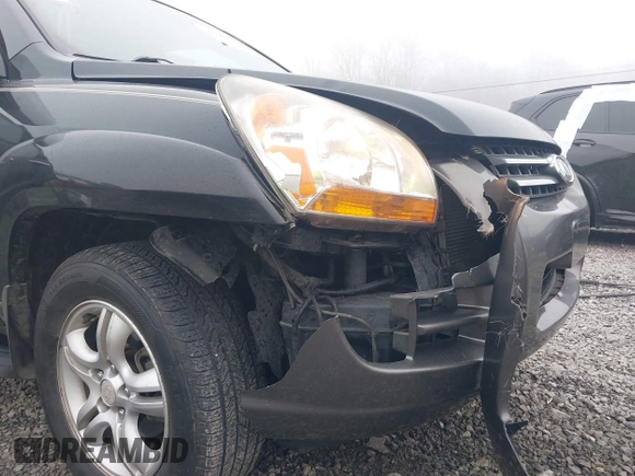 2008 Kia Sportage LX with VIN KNDJE723987527110, listed as a IAAI auction lot 42020008 with 197,810 mi miles and . Bid and sale history available at DreamBid. Image 6.
