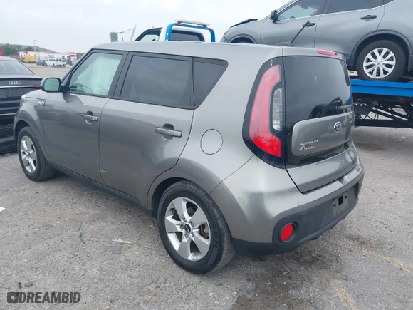 2017 Kia Soul with VIN KNDJN2A27H7433769, listed as a IAAI auction lot 41885196 with 58,022 mi miles. Bid and sale history available at carsss.com. Image 3.