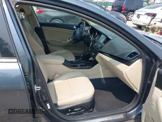 2014 Kia Cadenza Premium z VIN KNALN4D70E5129957, wystawiony jako IAAI lot #42410349 z przebiegiem 217 570 mil mil oraz . Historia ofert i sprzedaży dostępna na DreamBid. Obrazek 5.