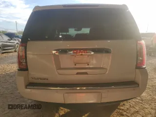 2019 GMC Yukon Denali with VIN 1GKS1CKJ7KR370524, listed as a Copart auction lot 77344394 with 39,753 mi miles and Salvage Title. Bid and sale history available at carsss.com. Image 6.