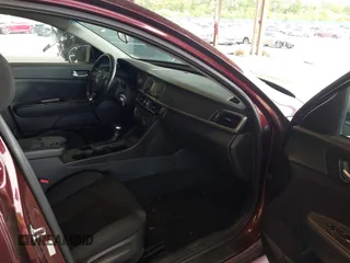 2016 Kia Optima LX with VIN 5XXGT4L32GG021055, listed as a IAAI auction lot 42424285 with 285,318 mi miles and . Bid and sale history available at DreamBid. Image 5.