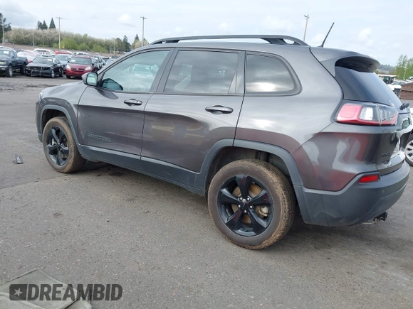 2021 Jeep Cherokee Latitude Plus z VIN 1C4PJMLB9MD140076, wystawiony jako IAAI lot #41998687 z przebiegiem 175 956 mil mil oraz . Historia ofert i sprzedaży dostępna na DreamBid. Obrazek 3.