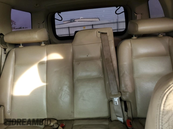 2006 Ford Explorer Limited z VIN 1FMEU65826ZA04224, wystawiony jako Copart lot #82591404 z przebiegiem 132 399 mil mil oraz Szkoda całkowita • Salvage title. Historia ofert i sprzedaży dostępna na DreamBid. Obrazek 10.