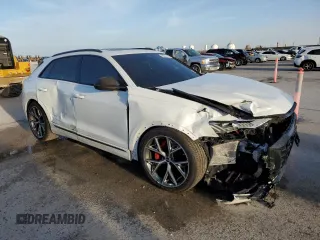 2023 Audi SQ8 Prestige z VIN WA1CWBF19PD032501, wystawiony jako Copart lot #38071214 z przebiegiem 4678 mil mil oraz . Historia ofert i sprzedaży dostępna na DreamBid. Obrazek 4.