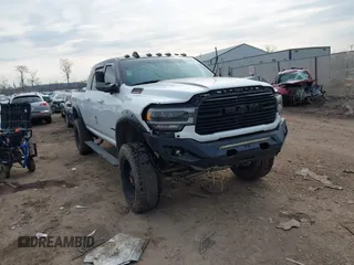 2020 Ram 2500 Laramie with VIN 3C6UR5NL9LG101116, listed as a IAAI auction lot 41694638 with 92,472 mi miles. Bid and sale history available at carsss.com. Image 1.