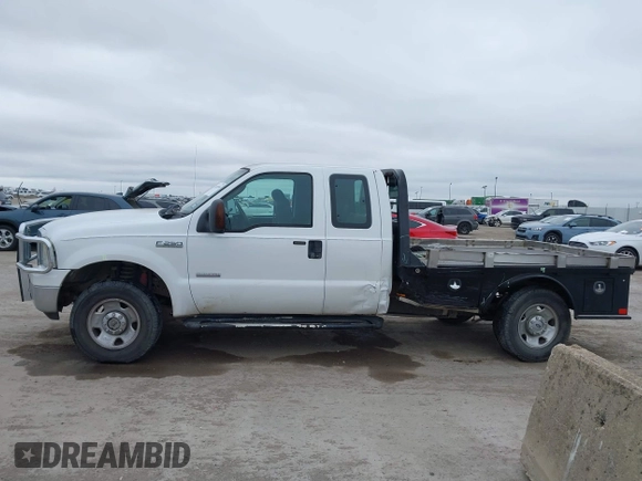 2006 Ford F-250 XL with VIN 1FTSX21P86EB65169, listed as a IAAI auction lot 41051369 with 277,108 mi miles and . Bid and sale history available at DreamBid. Image 14.