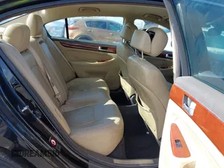 2013 Hyundai Genesis 3.8L z VIN KMHGC4DD2DU241594, wystawiony jako IAAI lot #42269925 z przebiegiem 141 850 mil mil oraz . Historia ofert i sprzedaży dostępna na DreamBid. Obrazek 8.