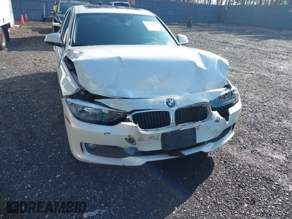 2014 BMW 3 Series 328d xDrive с VIN WBA3D5C52EKX99519, выставлен на аукционе IAAI как лот 41909624 с пробегом 112 395 миль миль и . История ставок и продаж доступна на DreamBid. Изображение 6.