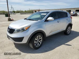 2015 Kia Sportage LX z VIN KNDPB3AC9F7676059, wystawiony jako Copart lot #54330655 z przebiegiem 160 346 mil mil oraz Szkoda całkowita • Salvage title. Historia ofert i sprzedaży dostępna na DreamBid. Obrazek 1.