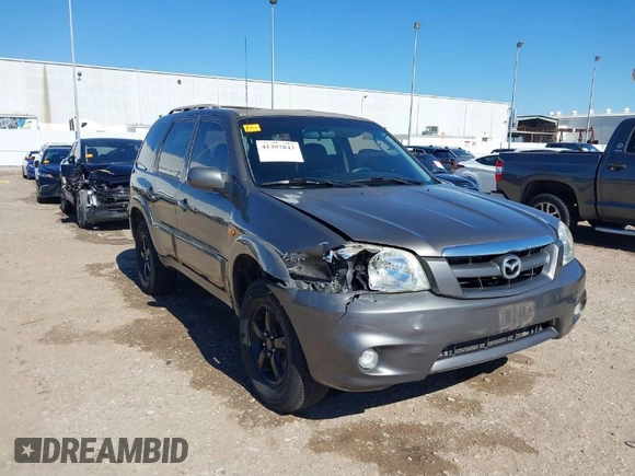 2005 Mazda Tribute S with VIN 4F2CZ06175KM49643, listed as a IAAI auction lot 41397843 with 185,088 mi miles and . Bid and sale history available at carsss.com. Image 1.