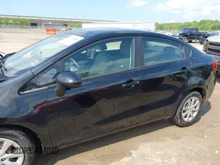 2015 Kia Rio LX z VIN KNADM4A36F6453824, wystawiony jako IAAI lot #42271551 z przebiegiem 114 256 mil mil oraz . Historia ofert i sprzedaży dostępna na DreamBid. Obrazek 14.