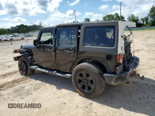 2018 Jeep Wrangler Unlimited Sahara with VIN 1C4HJWEG1JL926982, listed as a Copart auction lot 60640485 with 138,099 mi miles and Salvage title. Bid and sale history available at DreamBid. Image 2.