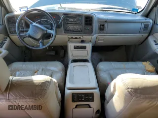 2002 Chevrolet Suburban LT with VIN 3GNEC16Z62G327193, listed as a Copart auction lot 78005674 with 241,106 mi miles and Salvage Title. Bid and sale history available at carsss.com. Image 8.