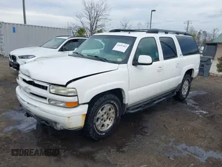 2002 Chevrolet Suburban Z71 with VIN 3GNFK16Z42G138355, listed as a IAAI auction lot 41691463 with 207,255 mi miles. Bid and sale history available at carsss.com. Image 17.
