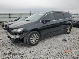 2017 Chrysler Pacifica Touring with VIN 2C4RC1DG0HR634812, listed as a Copart auction lot 85925434 with 194,385 mi miles and Salvage Title. Bid and sale history available at DreamBid. Image 1.