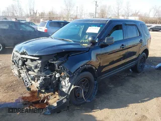 2014 Ford Utility Police Interceptor with VIN 1FM5K8AR0EGC14072, listed as a IAAI auction lot 41781060 with 173,354 mi miles. Bid and sale history available at carsss.com. Image 18.