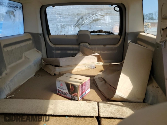 2004 Ford Explorer XLT z VIN 1FMZU73W24ZB02269, wystawiony jako Copart lot #75794064 z przebiegiem Nie podano mil oraz Szkoda całkowita • Salvage title. Historia ofert i sprzedaży dostępna na DreamBid. Obrazek 10.