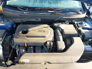 2016 Hyundai Sonata SE with VIN 5NPE24AF1GH333265, listed as a IAAI auction lot 42038162 with 109,346 mi miles and . Bid and sale history available at carsss.com. Image 10.