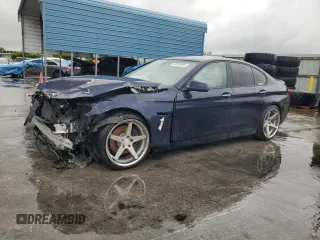 2011 BMW 5 Series 535i z VIN WBAFR7C56BC606370, wystawiony jako Copart lot #55556995 z przebiegiem 156 282 mil mil oraz Szkody całkowita. Historia ofert i sprzedaży dostępna na DreamBid. Obrazek 1.