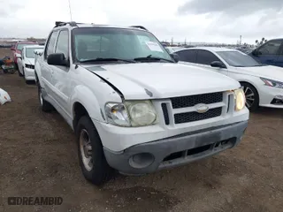 2005 Ford Explorer Sport Trac XLS with VIN 1FMZU67K85UA47665, listed as a IAAI auction lot 41559468 with 124,061 mi miles. Bid and sale history available at carsss.com. Image 6.