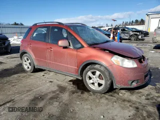 2012 Suzuki SX4 Crossover with VIN JS2YB5A35C6307044, listed as a Copart auction lot 88232325 with 172,236 mi miles and Salvage Title. Bid and sale history available at carsss.com. Image 4.