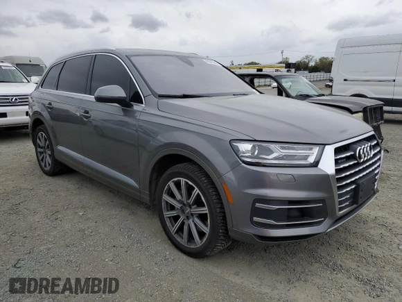 2018 Audi Q7 Premium with VIN WA1AAAF73JD005919, listed as a Copart auction lot 49045645 with 132,236 mi miles and Clean title. Bid and sale history available at DreamBid. Image 4.